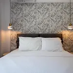 Charisma Apartament Nikiana
