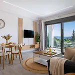 Charisma Apartament *