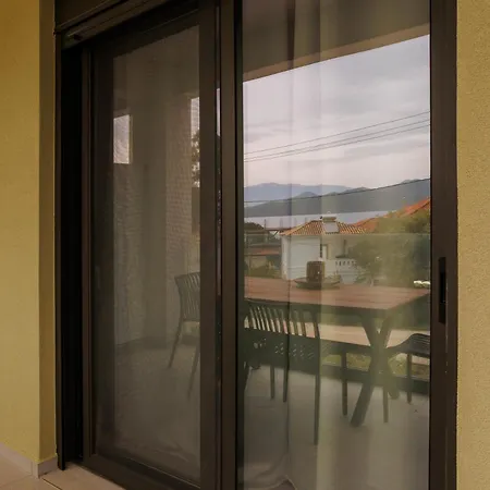 Charisma * نِكيانا